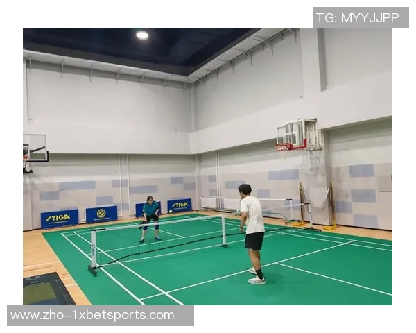 匹克足球鞋助力球场表现提升让每一次奔跑都充满激情与自信